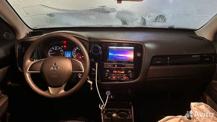 Mitsubishi Outlander 2.0 CVT, 2019, 153 000 км