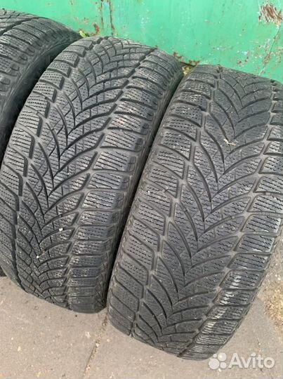 Goodyear UltraGrip Ice 2 225/55 R16 99T