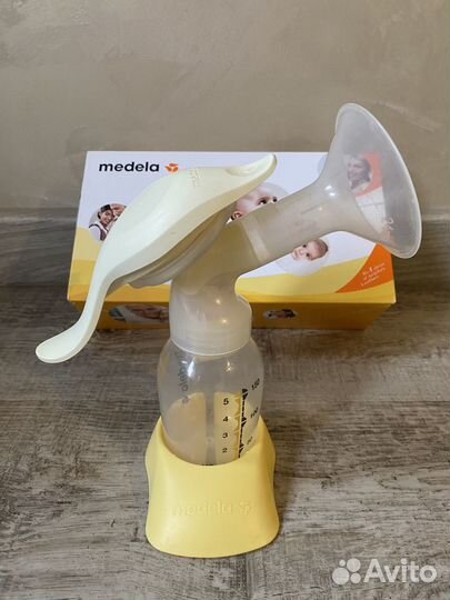 Молокоотсос medela ручной