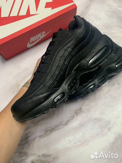 Nike Air Max 95 black черные