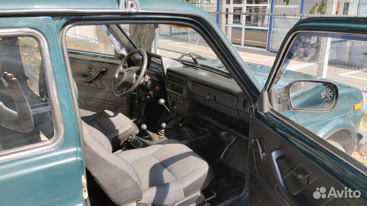 LADA 4x4 (Нива) 1.7 МТ, 2011, 31 446 км