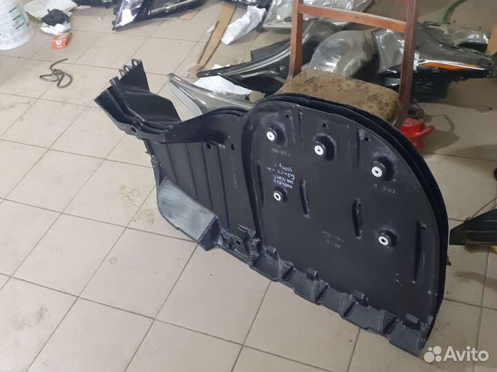 Пыльник заднего бампера Toyota Camry V70