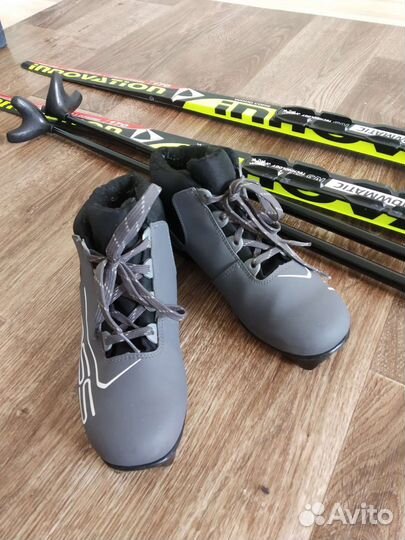 Беговые лыжи