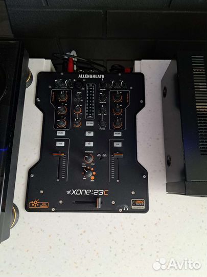 Микшерный пульт Allen and Heath Xone23C