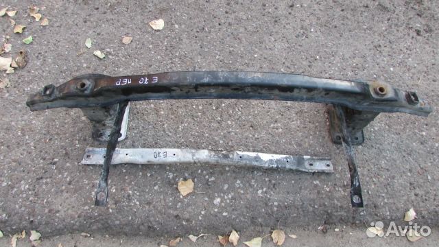 Усилитель переднего бампера бмв Х6 Е71