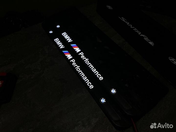 Номерная рамка с вашим логотипом