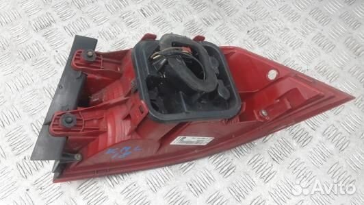 Фонарь задний левый volkswagen passat B7 (KML18MX0