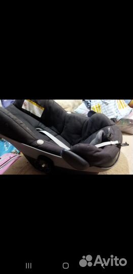 Детское автокресло от 0 maxi cosi