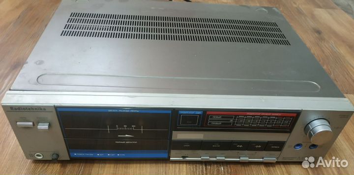 Магнитофон СССР