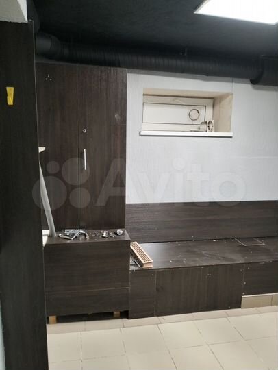 Помещение с арендаторами 140 м²