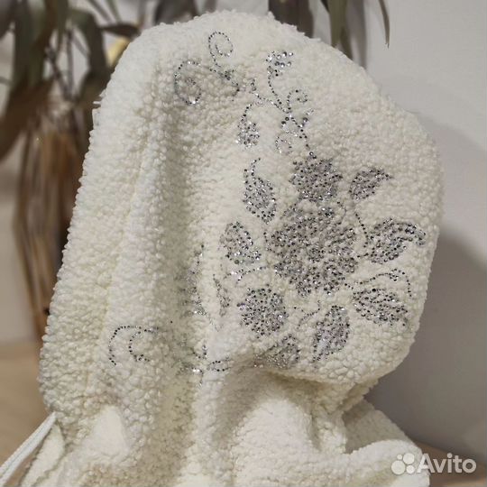 Капор женский