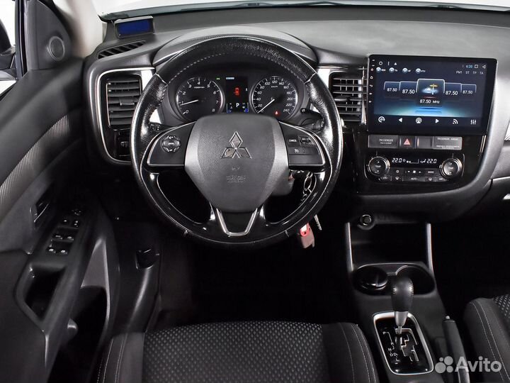 Mitsubishi Outlander 2.0 CVT, 2016, 123 495 км