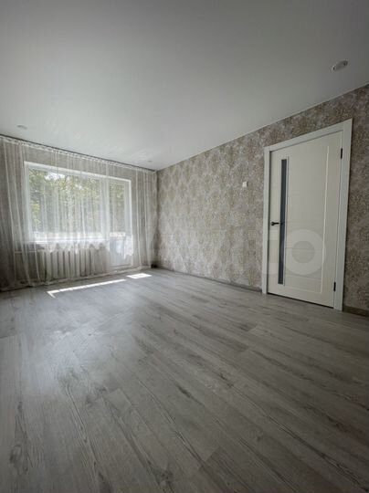 2-к. квартира, 46 м², 3/5 эт.