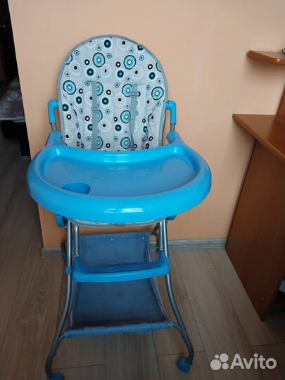 Детский стульчик для кормления