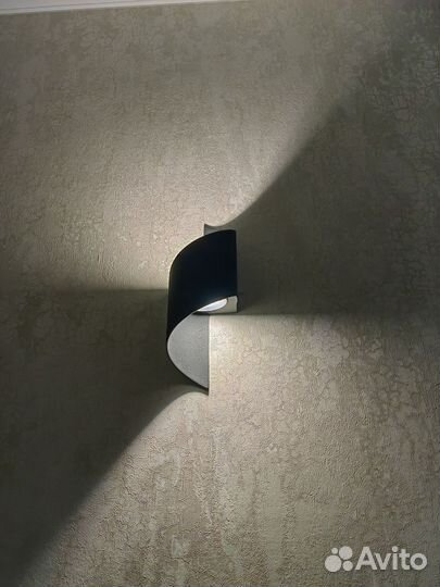 Светильник настенный