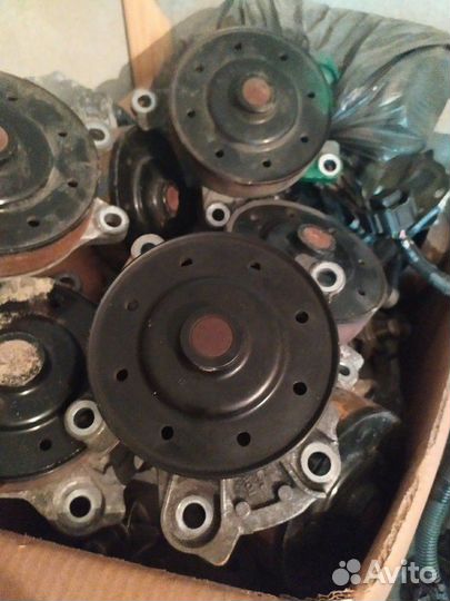 Помпа королл