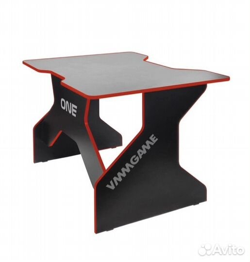 Игровой компьютерный стол