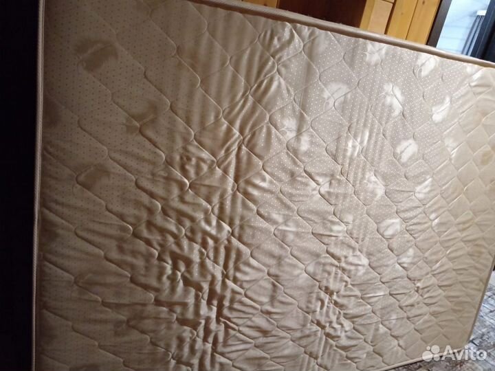 Матрас 140х200 бу