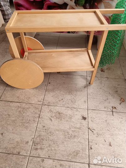 Столик тележка