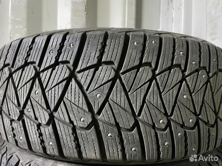 Goodyear Ultragrip 600 225/55 R17