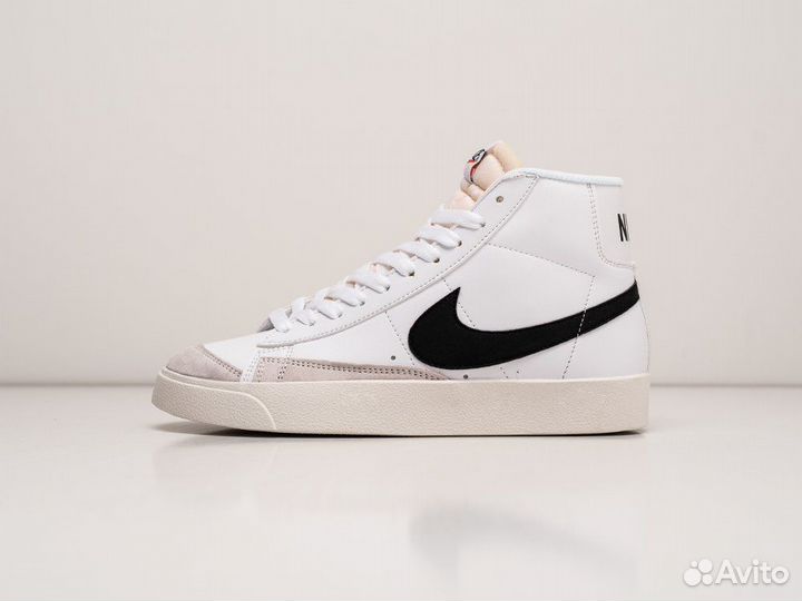 Кроссовки Nike Blazer Mid 77 Vintage White Black