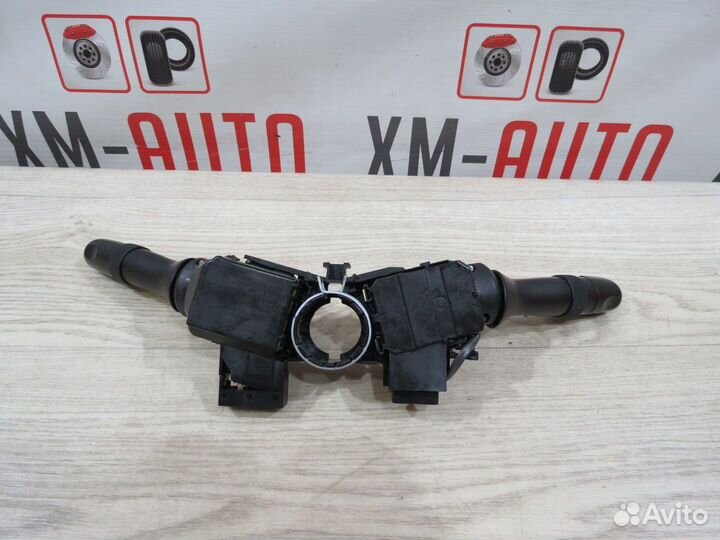 Переключатель подрулевой Toyota Camry V40