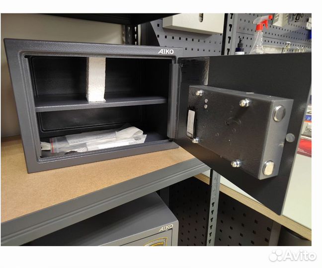 Мебельный сейф aiko Т-250 KL