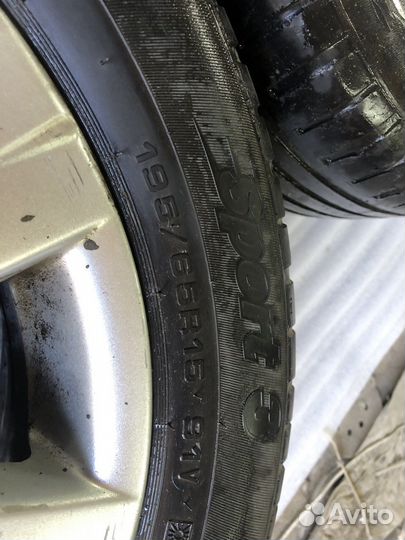 Продам комплект колес VW r15