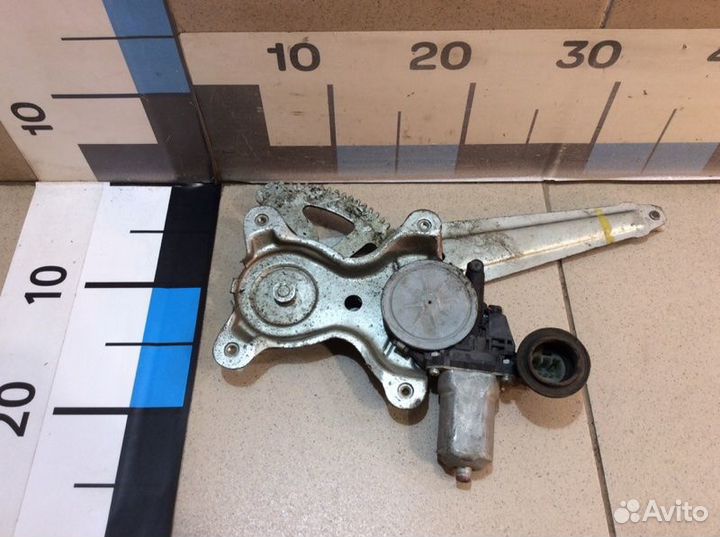 Стеклоподъемник электрический задний левый Toyota