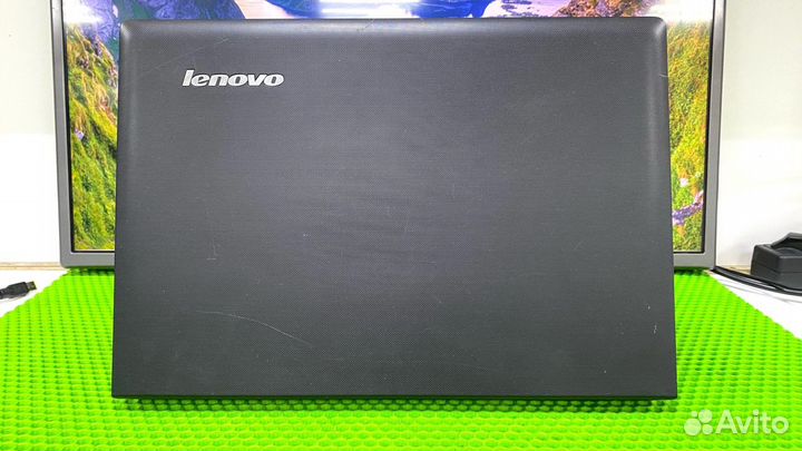 Ноутбук Lenovo для игр и учебы GT 820M 2GB
