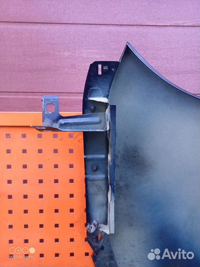 Крыло правое Porsche Cayenne