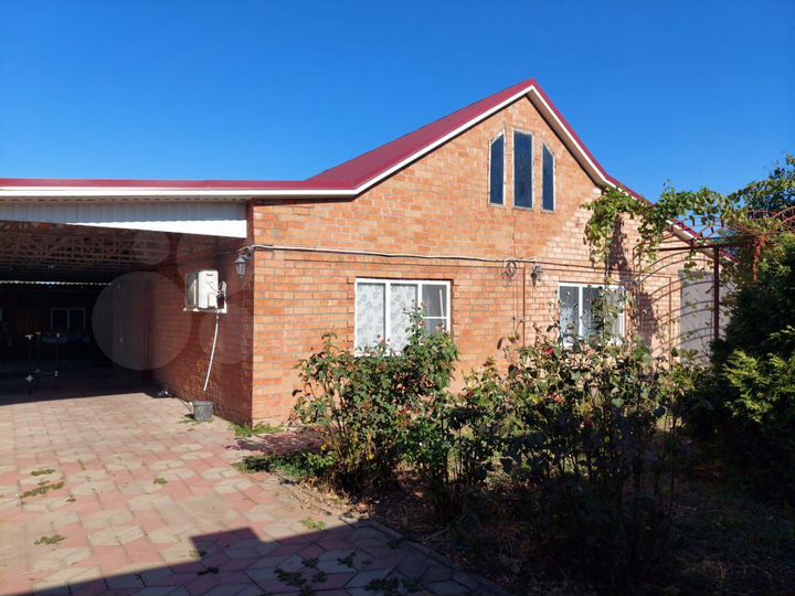 Дом 100 м² на участке 50 сот.