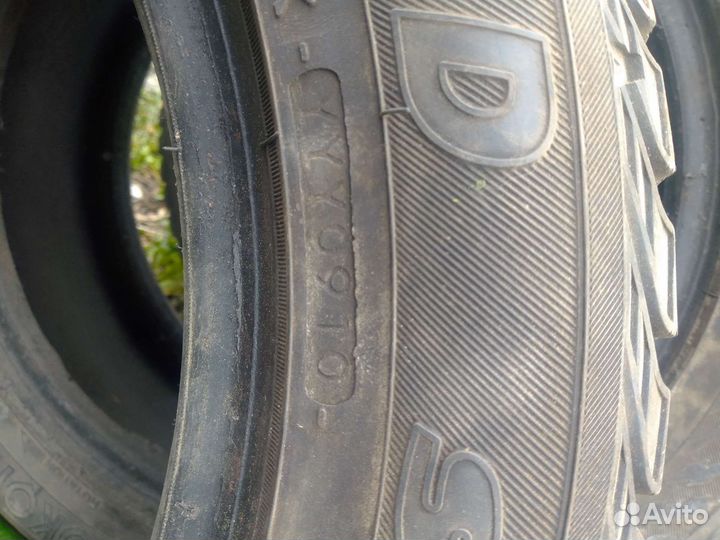 Yokohama Advan A681 205/55 R16