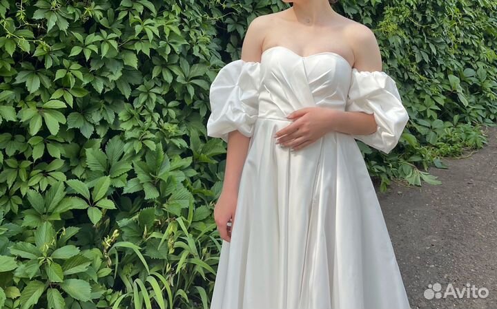 Продам вечернее платье 42/44