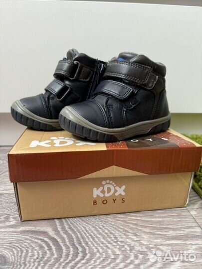 Ботинки демисезонные для мальчика 22 размер
