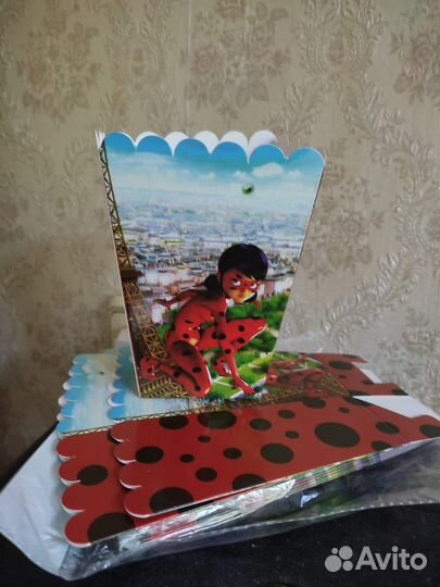 Для дня рожднения в стиле Леди Баг