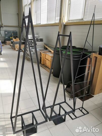 Изготавливаем тележки, противни, столы из металла