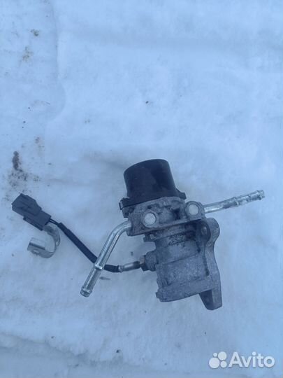 Впускной коллектор toyota 1 NZ