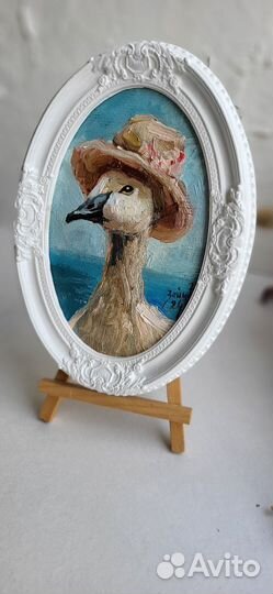 Гусыня в винтажной шляпке, картина маслом в рамке