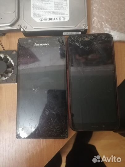 Монитор от benq и телефоны redmi и lenovo