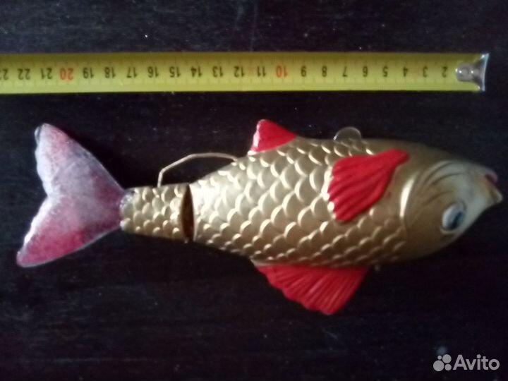 Детская игрушка.Золотая рыбка