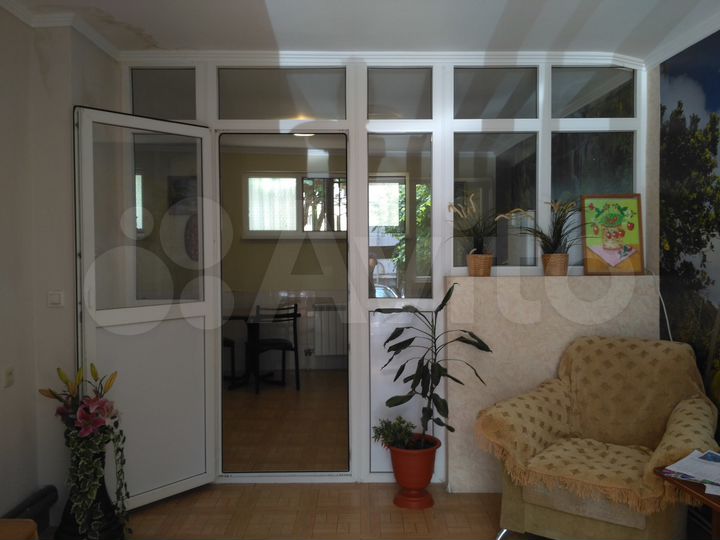 Дом 260 м² на участке 2 сот.