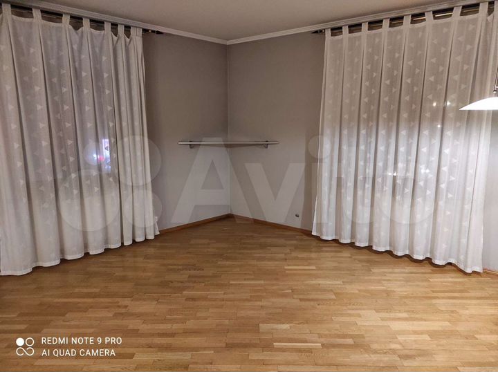 2-к. квартира, 85 м², 4/5 эт.