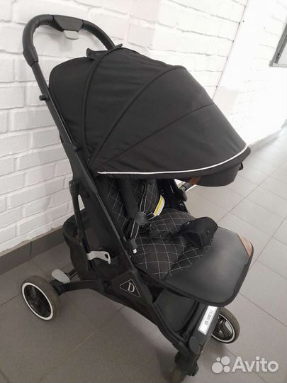 Прогулочная коляска dearest