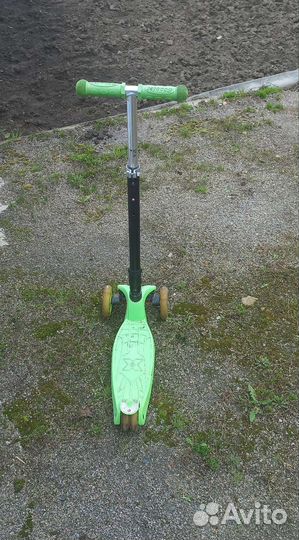 Самокат детский трехколесный
