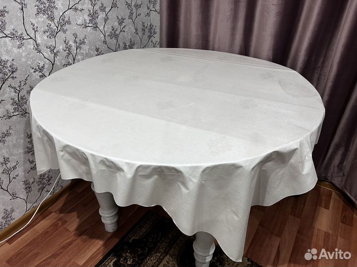 Стол старинный