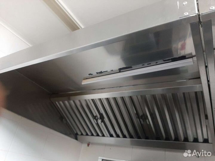 Зонт вытяжной с жироуловителем нержавейка