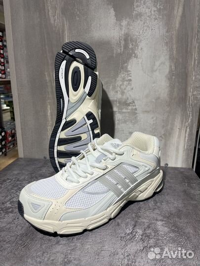 Adidas Responce CL Beige (42р)