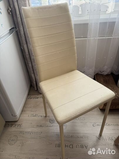 Продам 4 стула