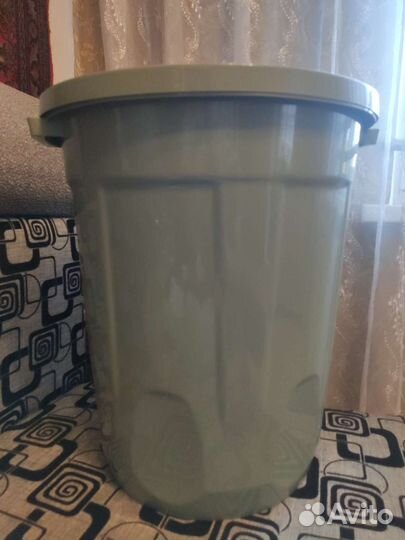 Бак мусорный/контейнер